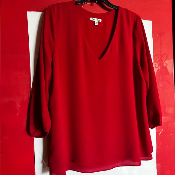 Emma & Olivia Tops - Vibrant red v open neck long sleeve blouse Emma & Olivia